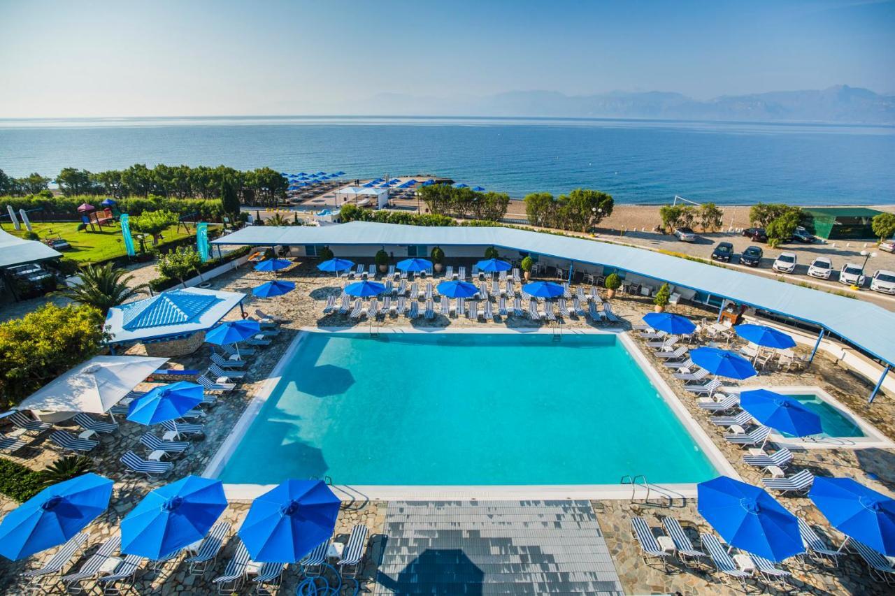 ארטיני Delphi Beach Hotel מראה חיצוני תמונה